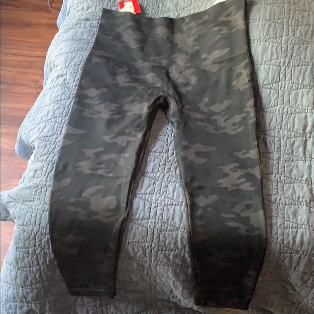 Spank look at me now seamless crop legging